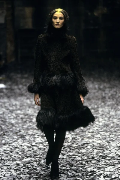 Look 34